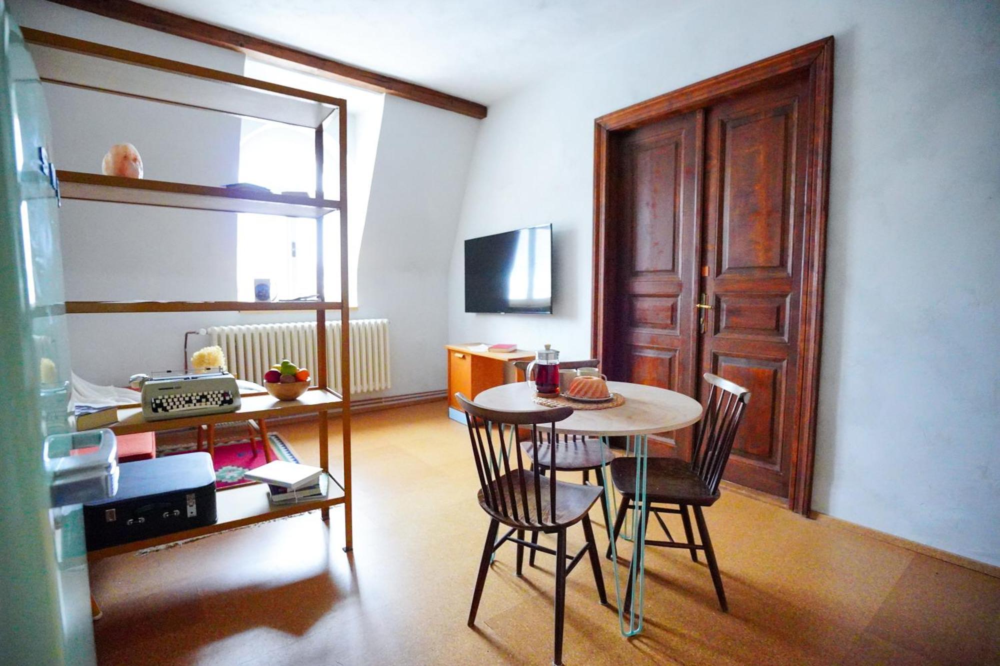 Apartment Ondrejska N°40 การ์โลวีวารี ภายนอก รูปภาพ